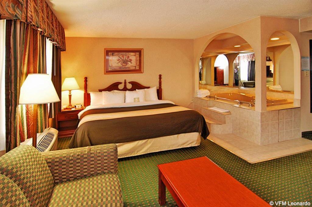 Comfort Inn Red Horse Frederick Ngoại thất bức ảnh