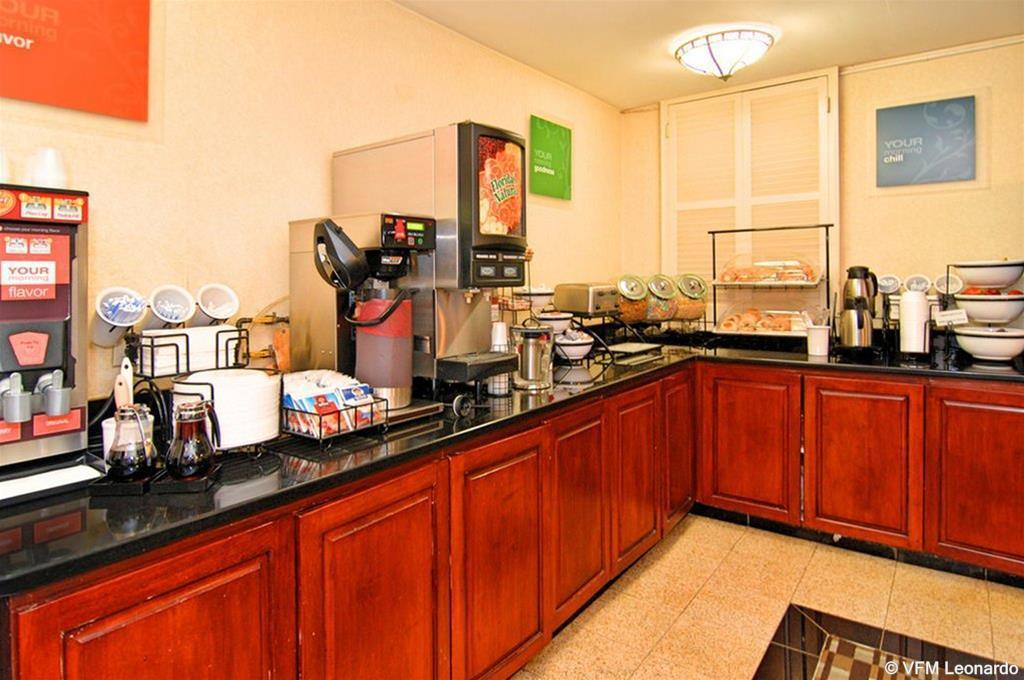 Comfort Inn Red Horse Frederick Ngoại thất bức ảnh