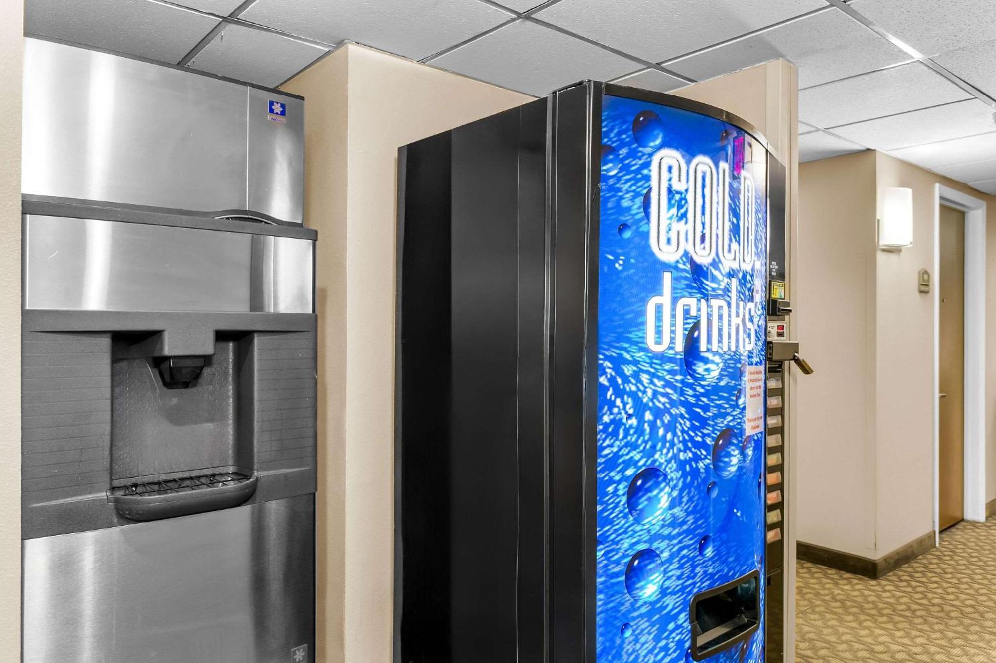 Comfort Inn Red Horse Frederick Ngoại thất bức ảnh