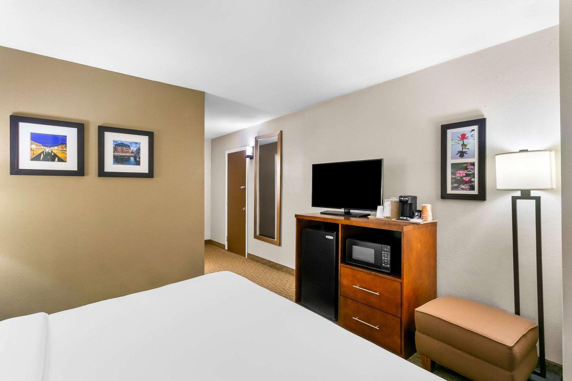 Comfort Inn Red Horse Frederick Ngoại thất bức ảnh