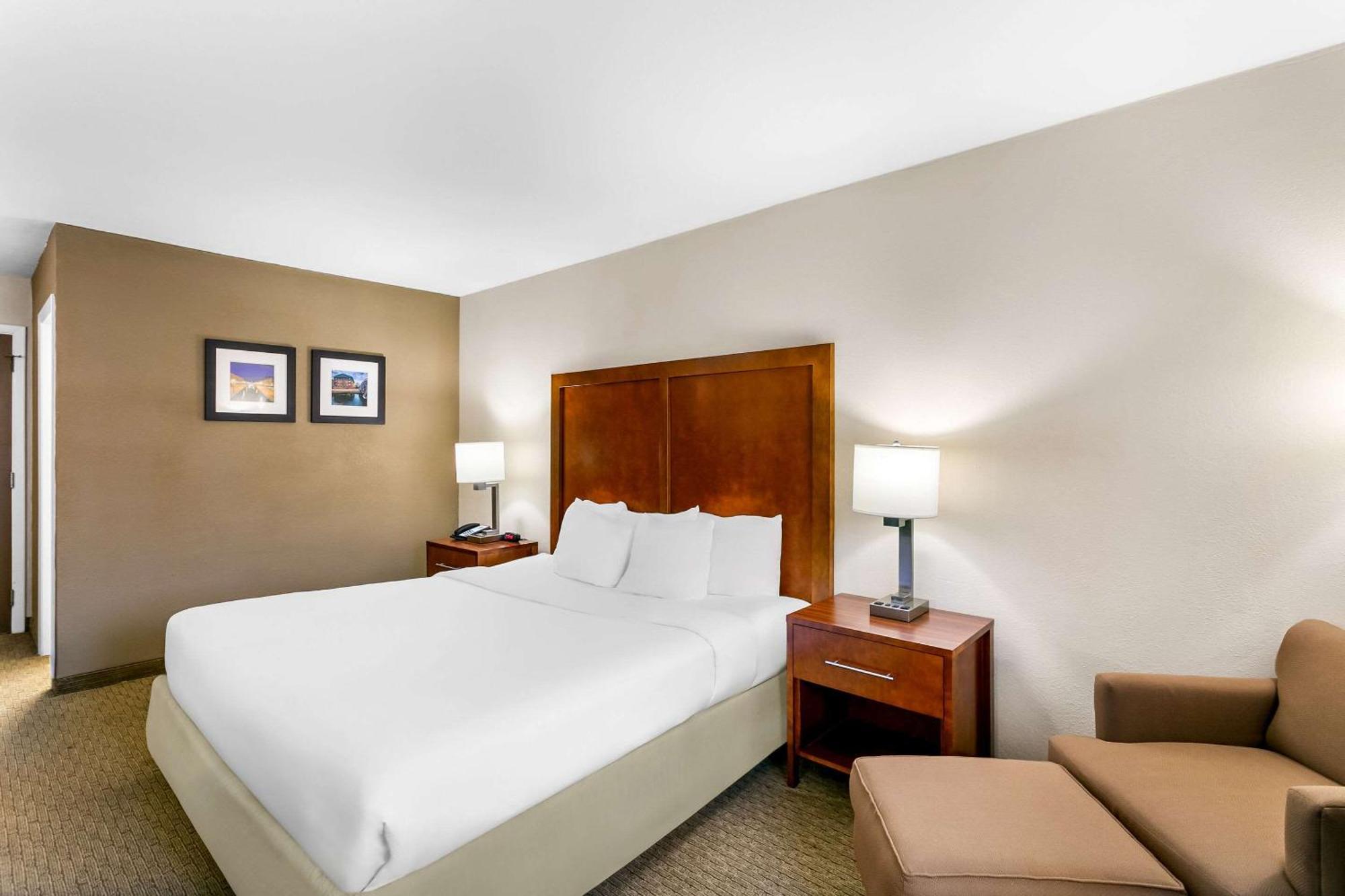 Comfort Inn Red Horse Frederick Ngoại thất bức ảnh